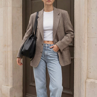 _Model height: 1.68m