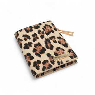 Fashionable leo print