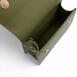 Practical magnetic closure