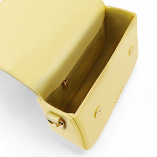 Plenty of storage space for all your essentials