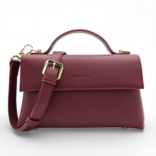 Incl. in lengte verstelbare schouder-/crossbodyriem