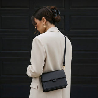 _Model height: 1.69m