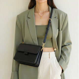 _Model height: 1.70m