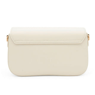 High-quality workmanship - 100% vegan leather