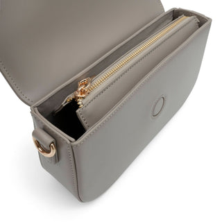 _Doppelt sicher durch Magnet- & Reißverschluss