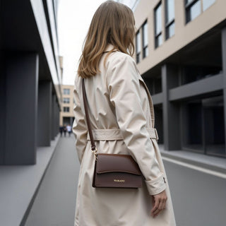Model height: 1.68m