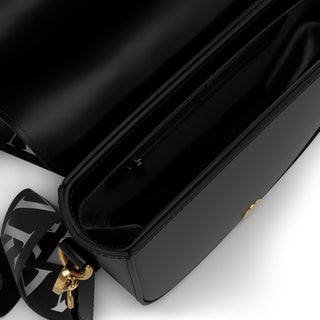 _Magnetverschluss zum schnellen Schließen