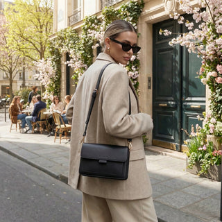 _Elegant design—goes with any outfit