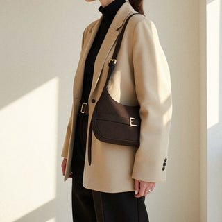 _Model height: 1,70m