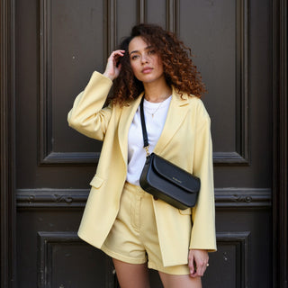 _Model height: 1,74m 