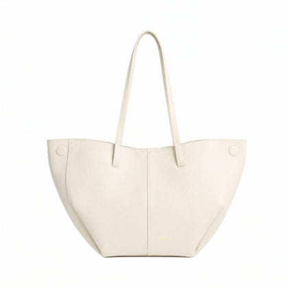 _+ zusätzliche Pouche in der Tasche