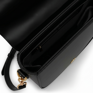 _Magnetverschluss zum schnellen Schließen