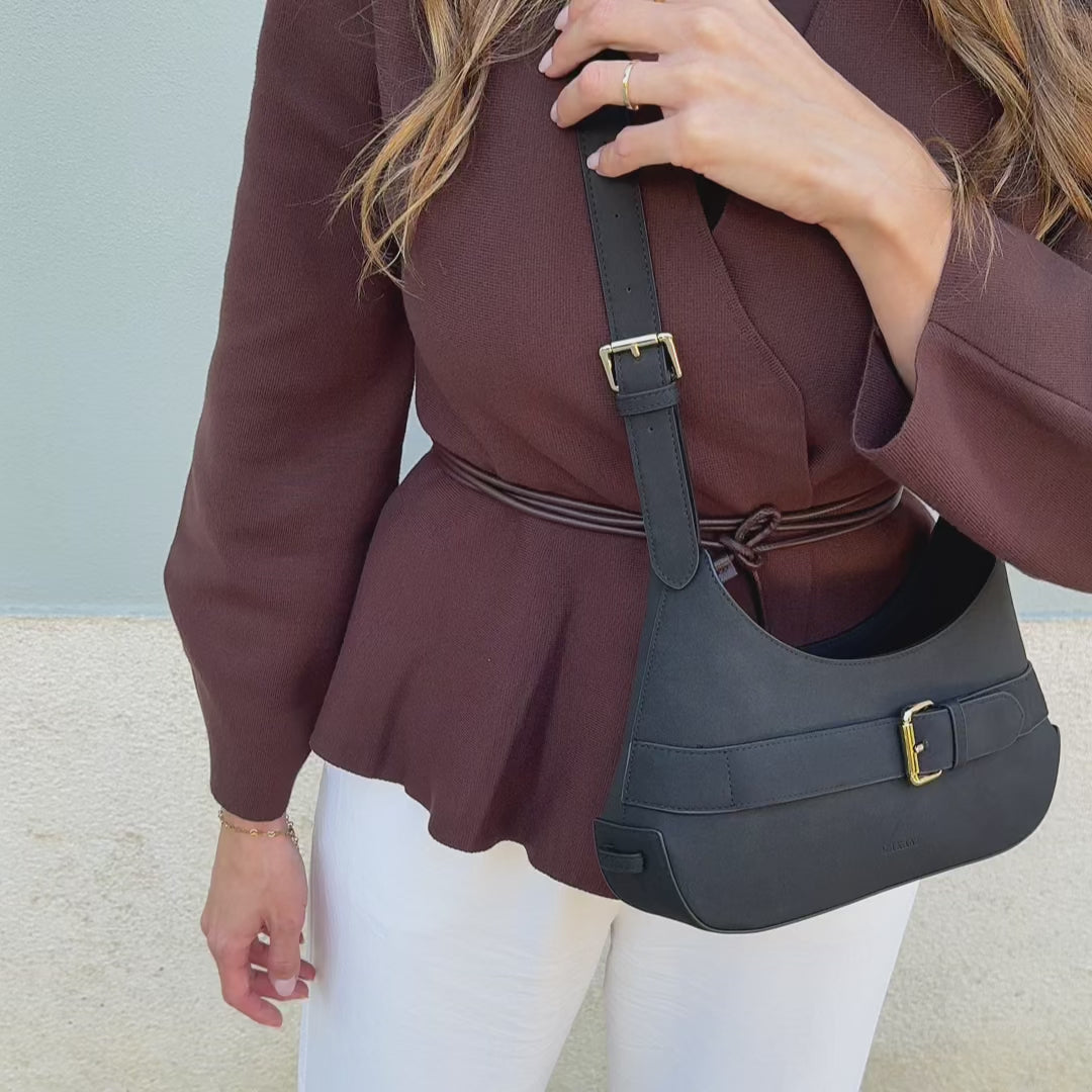 Your must-have for every season!